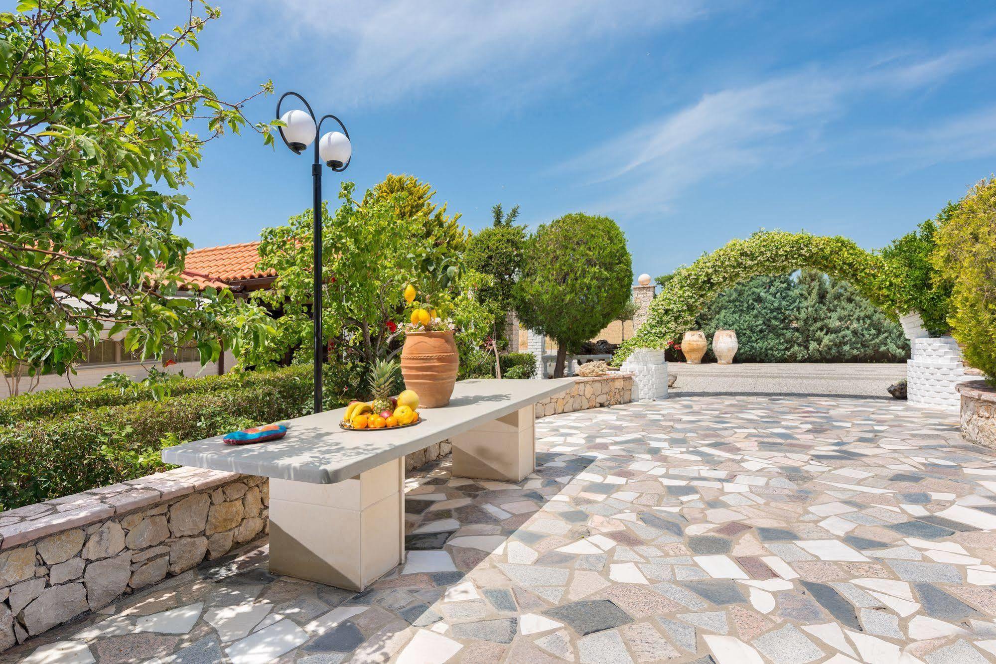 Elefteria Apts & Suites Kolymbia Exteriér fotografie